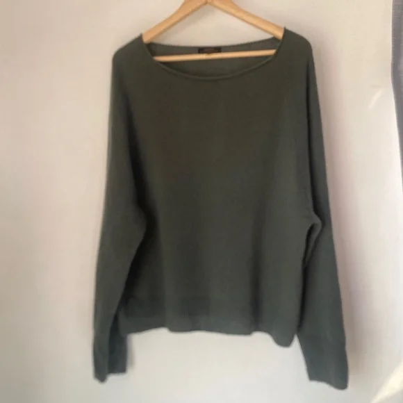 Quince L Mongolian Cashmere Boatneck Sweater - Picture 2 of 14